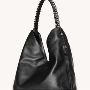 Rebecca Minkoff chain hobo bag. 
Used once. 
Excellentnt condition